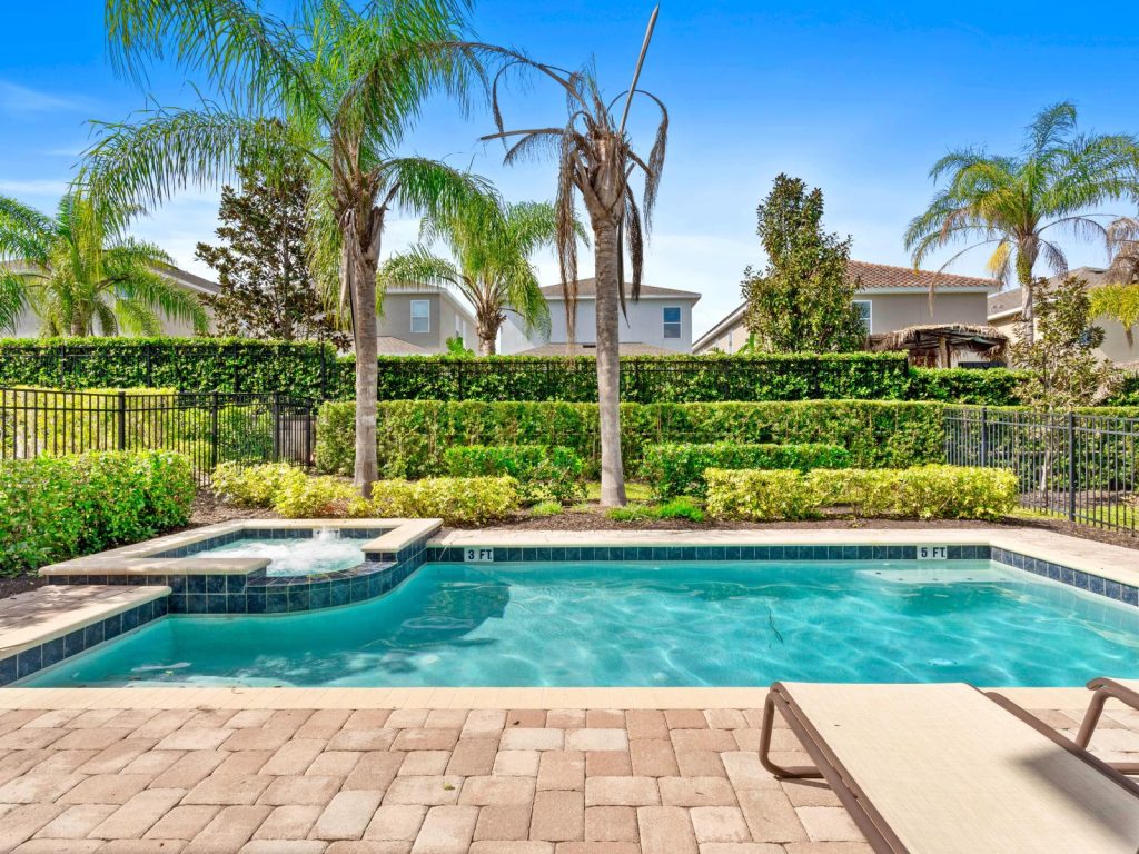 pool at our vacation houses for rent in Orlando