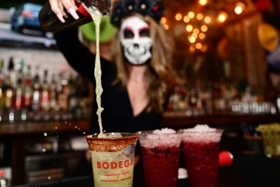 casiola miami dia de los muertos bodega