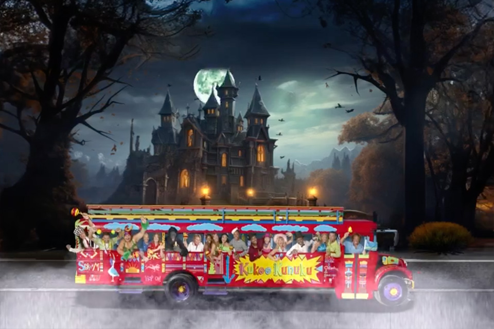 Kukoo Kunuku Halloween Party Bus